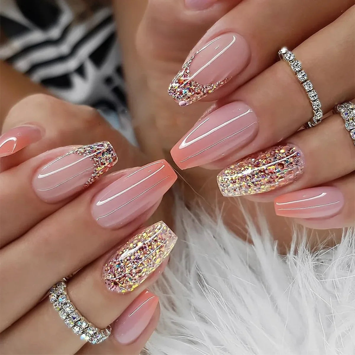 Press-On Nail Art Set