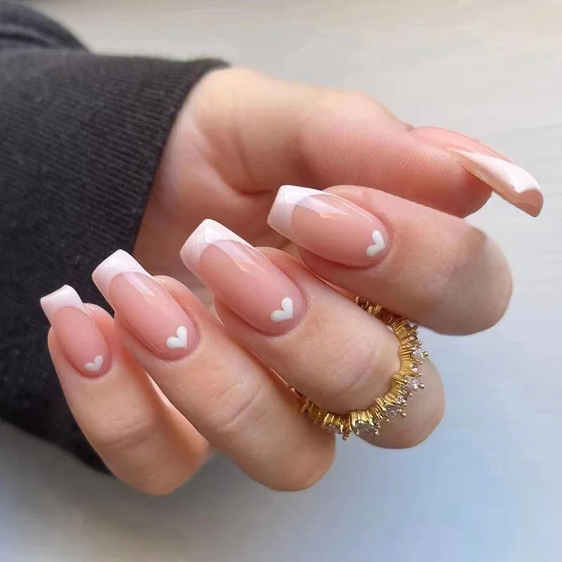 Press-On Nail Art Set